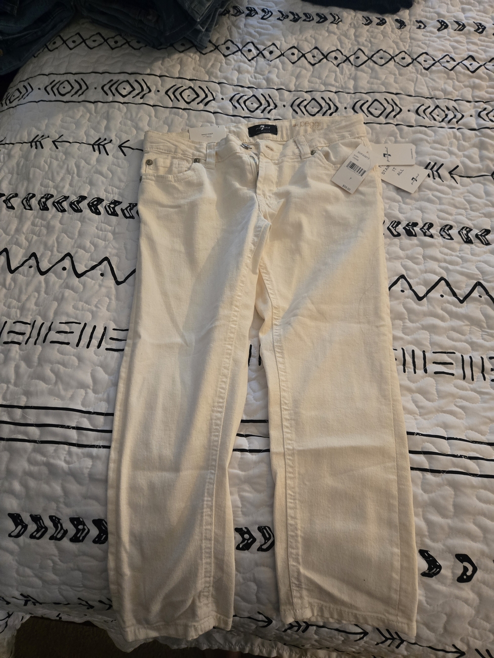 Women's Cream Straight-Leg Jeans